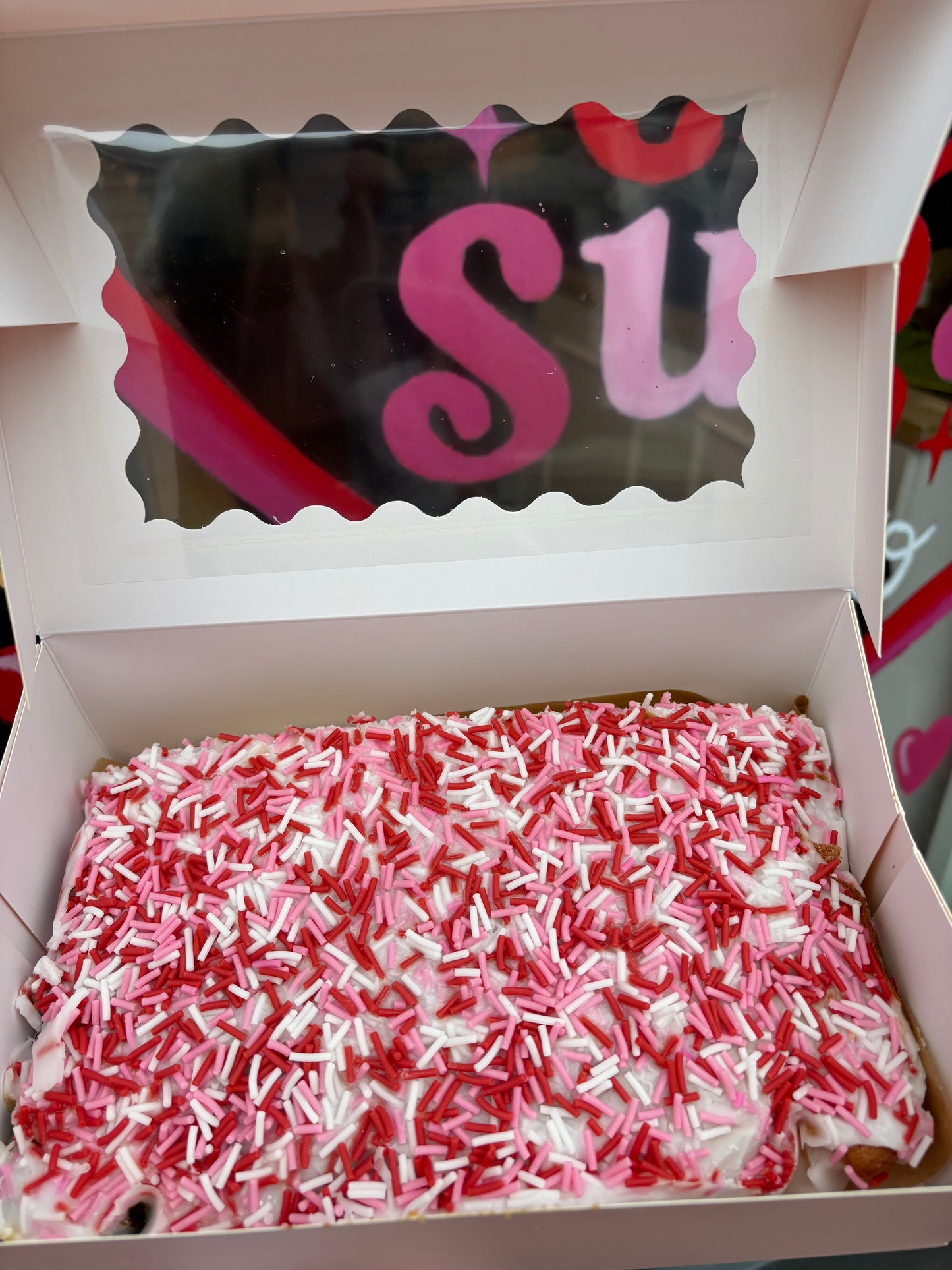 GF Valentine’s Old School Cake Slab